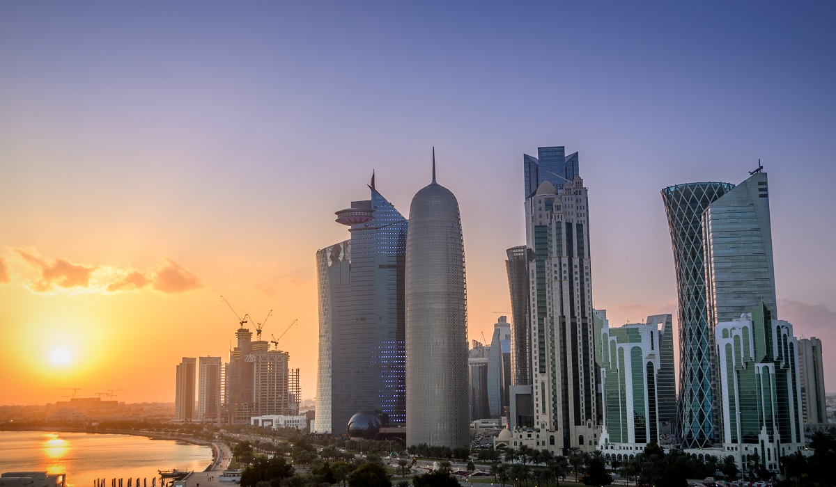 What are the Best-Paying Jobs in Qatar?